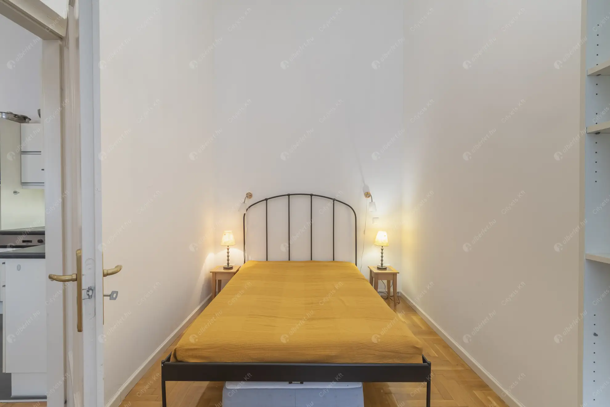 Kiadó albérlet 320000 Ft/hó áron: Budapest, VI. kerület  Szív utca. Mérete: 65 nm, 3 szobás | Alberlet.hu - 6603807