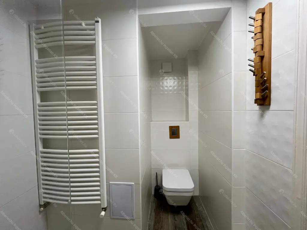 Kiadó albérlet 300000 Ft/hó áron: Budapest, VI. kerület  Szív utca. Mérete: 71 nm, 2 szobás | Alberlet.hu - 6683909