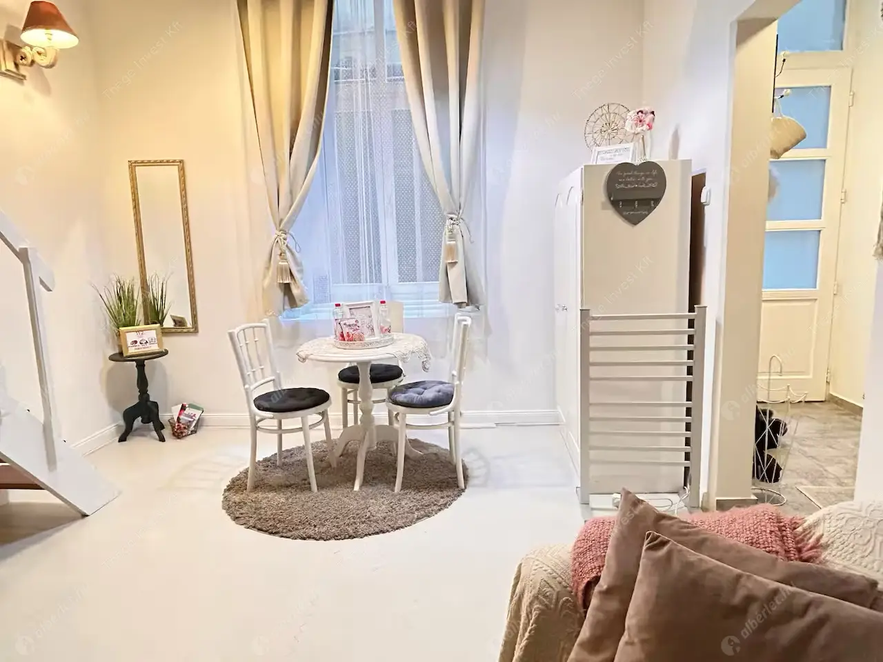 Kiadó albérlet 230000 Ft/hó áron: Budapest, VI. kerület  Szófia utca. Mérete: 35 nm, 1 szobás | Alberlet.hu - 6609791