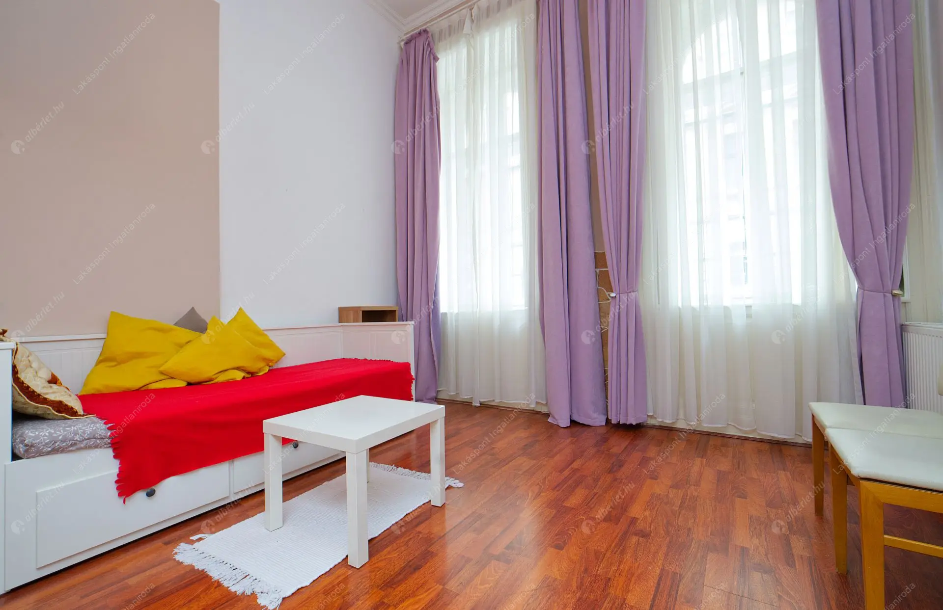 Kiadó albérlet 274000 Ft/hó áron: Budapest, VI. kerület  Szófia utca. Mérete: 55 nm, 1 szobás | Alberlet.hu - 6608010