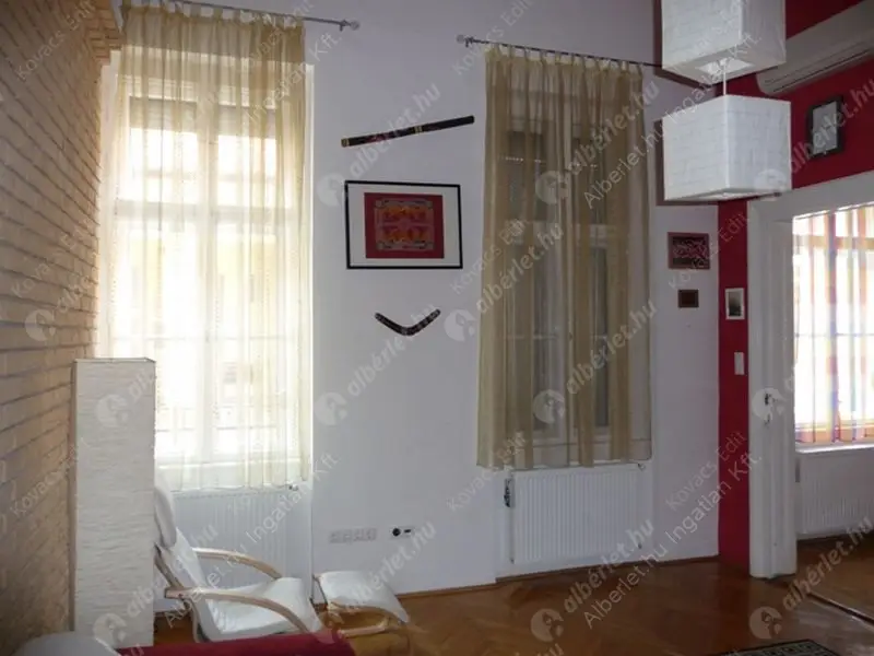 Kiadó albérlet 260000 Ft/hó áron: Budapest, VI. kerület  Szófia utca. Mérete: 57 nm, 1 szobás | Alberlet.hu - 6613444