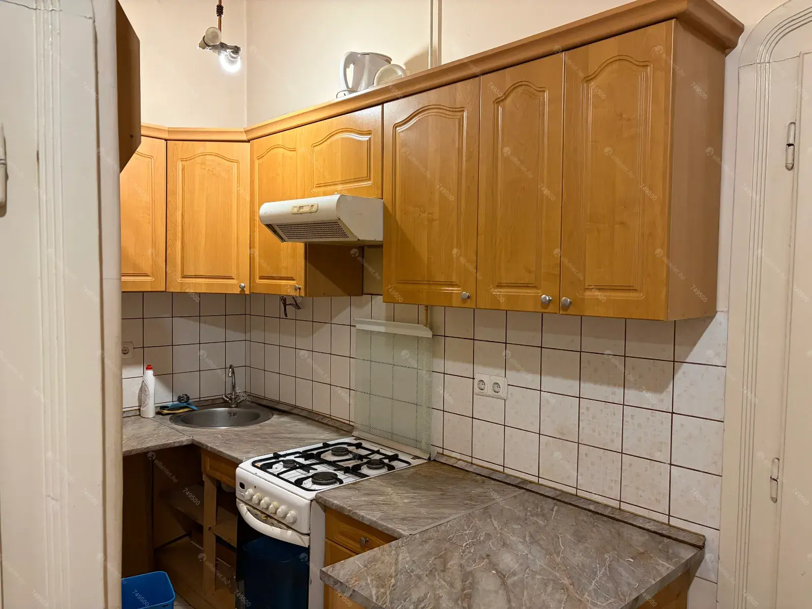 Kiadó albérlet 290000 Ft/hó áron: Budapest, VI. kerület   Szondi . Mérete: 73 nm, 2 szobás | Alberlet.hu - 6683585