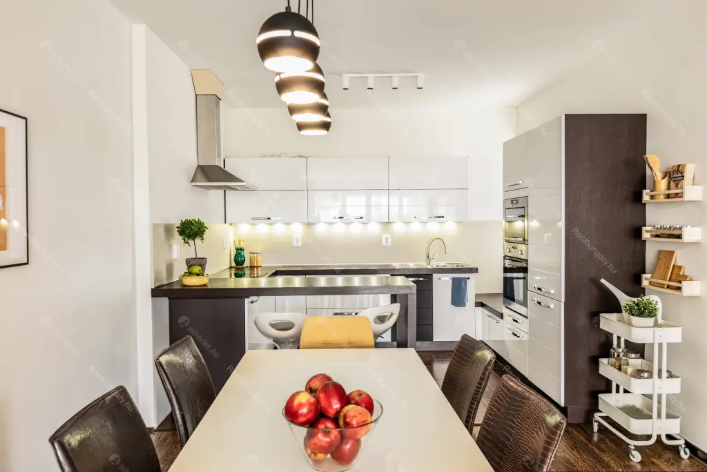 Kiadó albérlet 912000 Ft/hó áron: Budapest, VI. kerület  Szondi utca. Mérete: 118 nm, 4 szobás | Alberlet.hu - 6659425