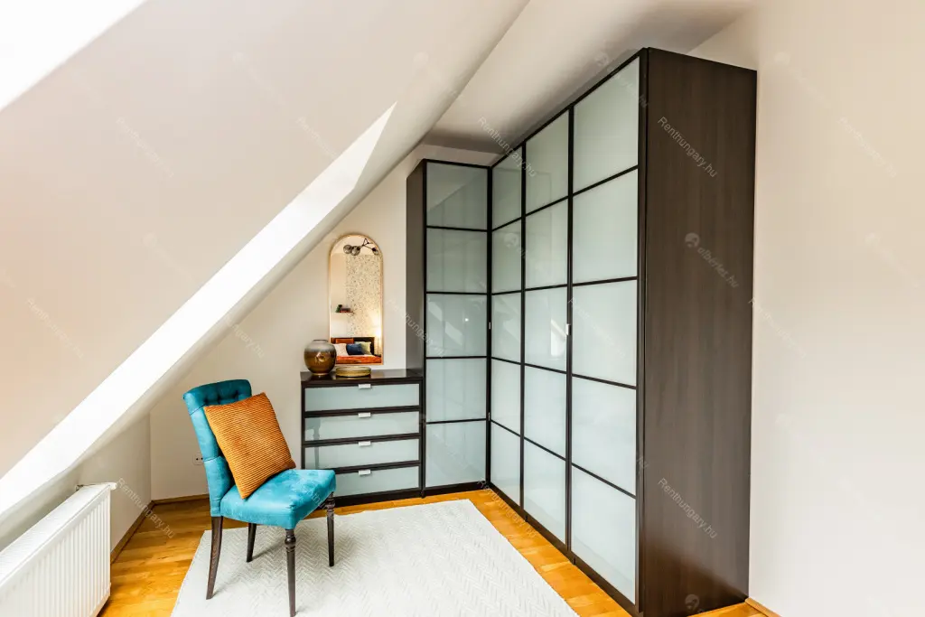 Kiadó albérlet 912000 Ft/hó áron: Budapest, VI. kerület  Szondi utca. Mérete: 118 nm, 4 szobás | Alberlet.hu - 6659439