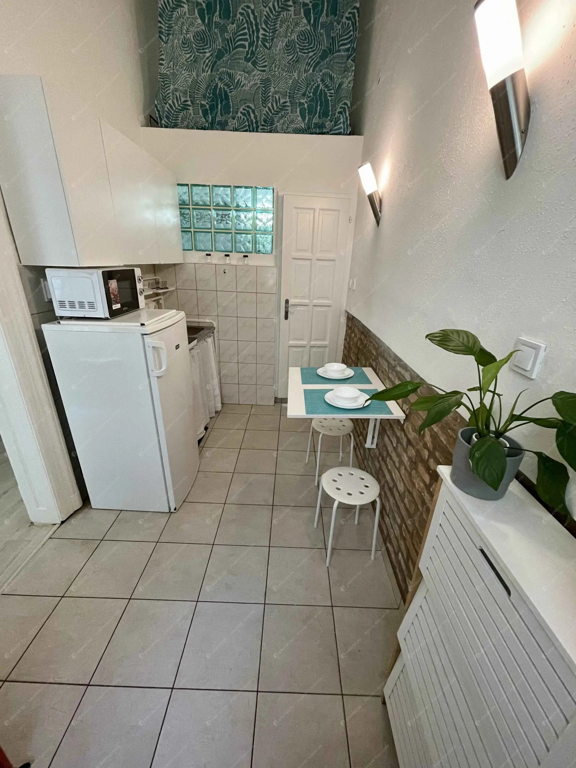 Kiadó albérlet 180000 Ft/hó áron: Budapest, VI. kerület  Szondi utca. Mérete: 28 nm, 1 szobás | Alberlet.hu - 6611133