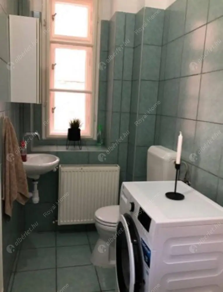 Kiadó albérlet 250000 Ft/hó áron: Budapest, VI. kerület  Szondi utca. Mérete: 34 nm, 1 szobás | Alberlet.hu - 5835532