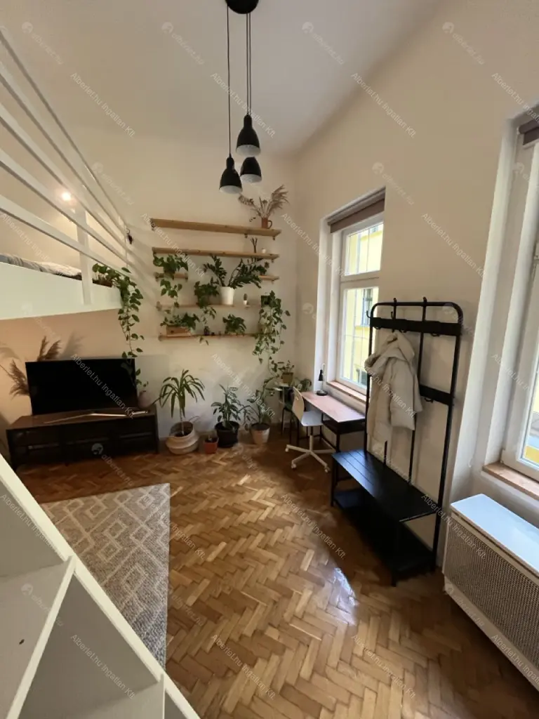 Kiadó albérlet 239000 Ft/hó áron: Budapest, VI. kerület  Szondi utca. Mérete: 38 nm, 1 szobás | Alberlet.hu - 6676117