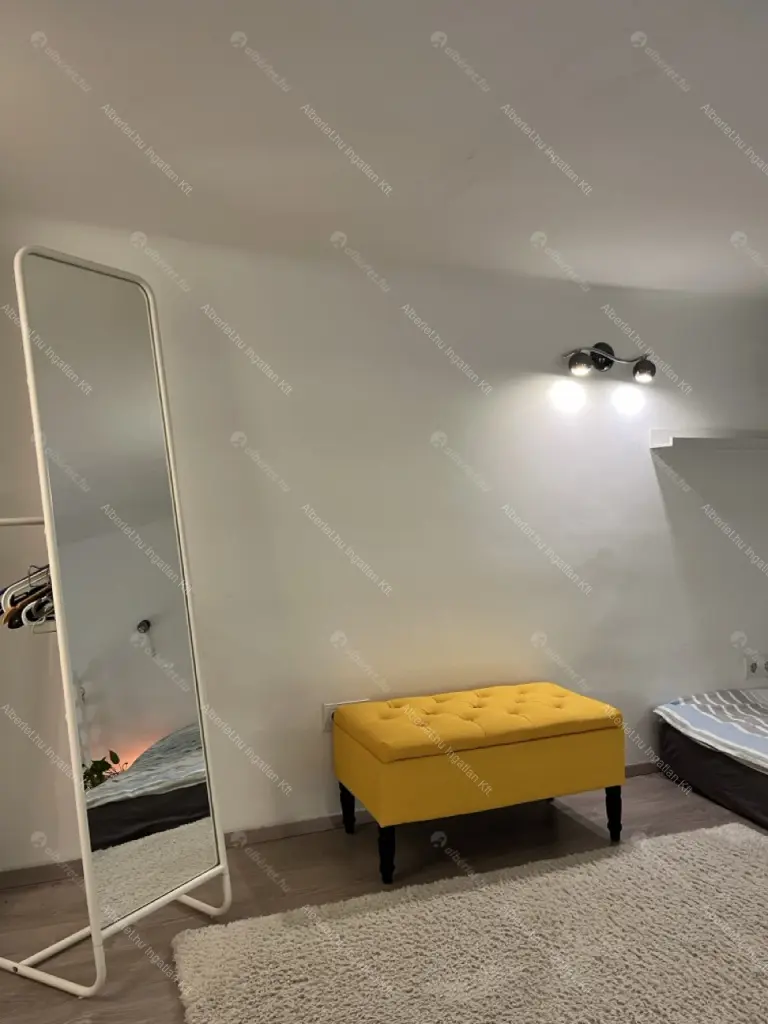 Kiadó albérlet 239000 Ft/hó áron: Budapest, VI. kerület  Szondi utca. Mérete: 38 nm, 1 szobás | Alberlet.hu - 6676584