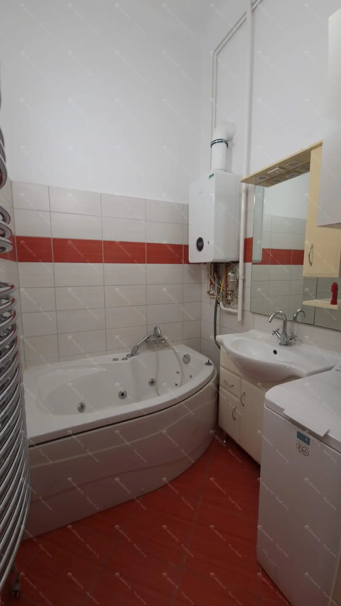 Kiadó albérlet 270000 Ft/hó áron: Budapest, VI. kerület  Szondi utca. Mérete: 55 nm, 2 szobás | Alberlet.hu - 6603783