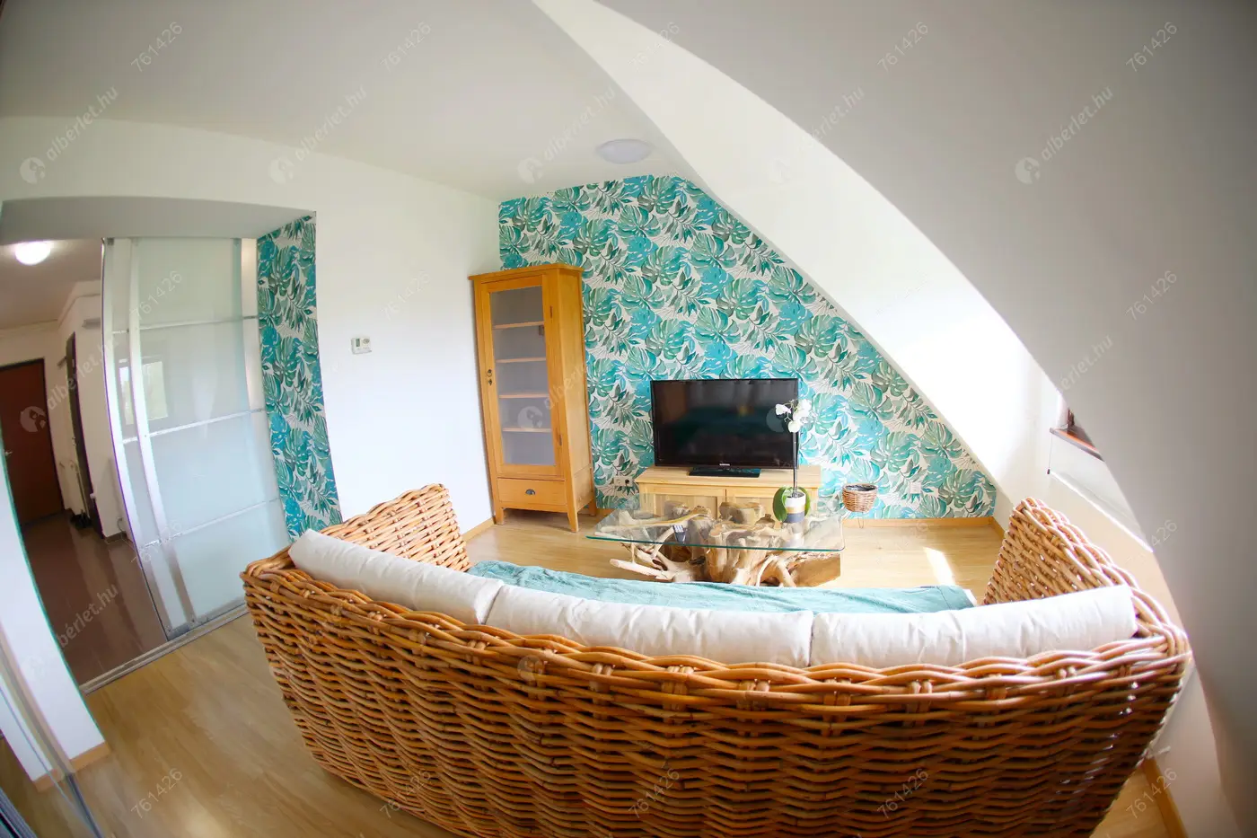 Kiadó albérlet 345000 Ft/hó áron: Budapest, VI. kerület  Szondi utca. Mérete: 86 nm, 1 szobás | Alberlet.hu - 6449355