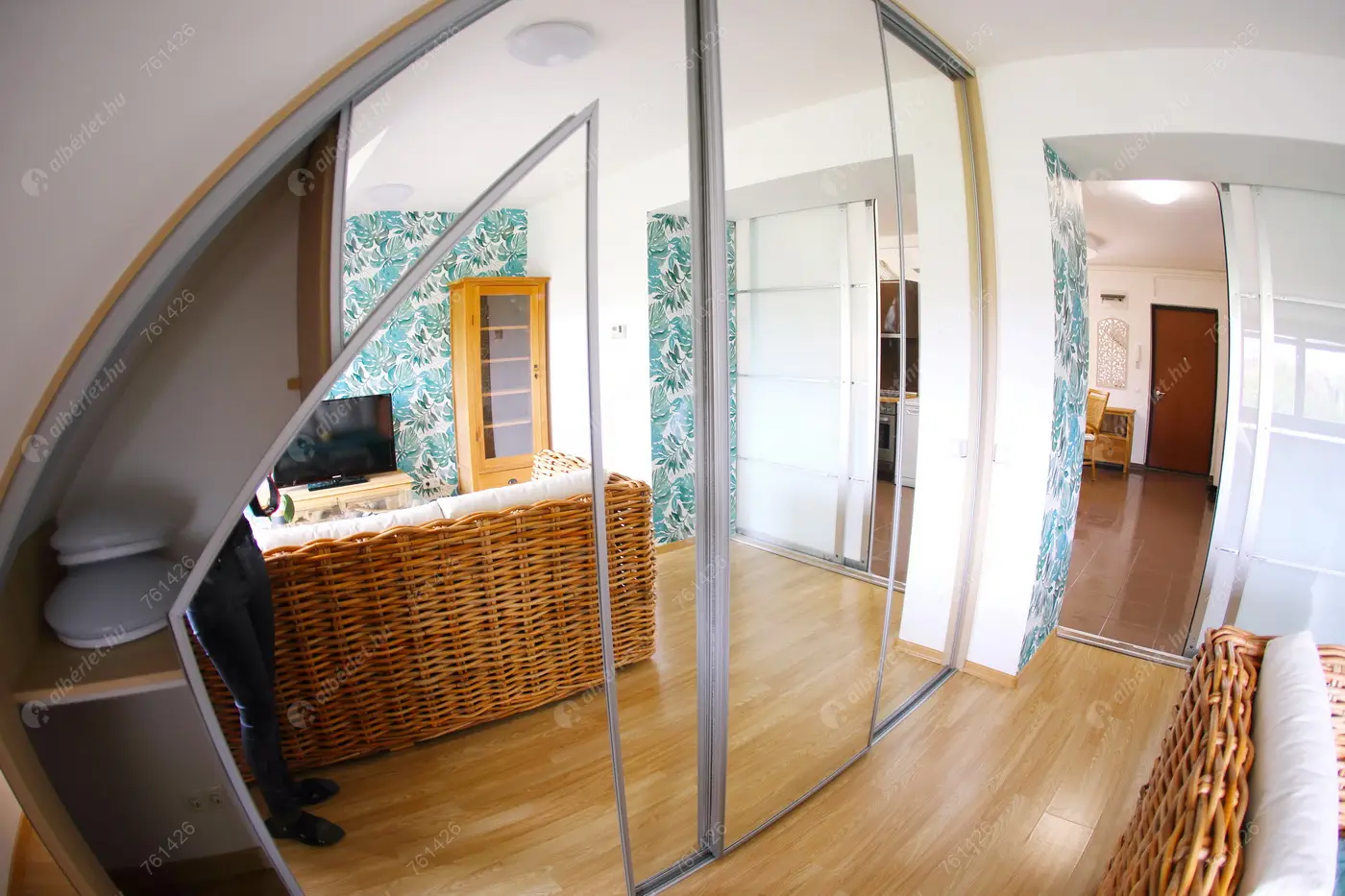 Kiadó albérlet 345000 Ft/hó áron: Budapest, VI. kerület  Szondi utca. Mérete: 86 nm, 1 szobás | Alberlet.hu - 6449356