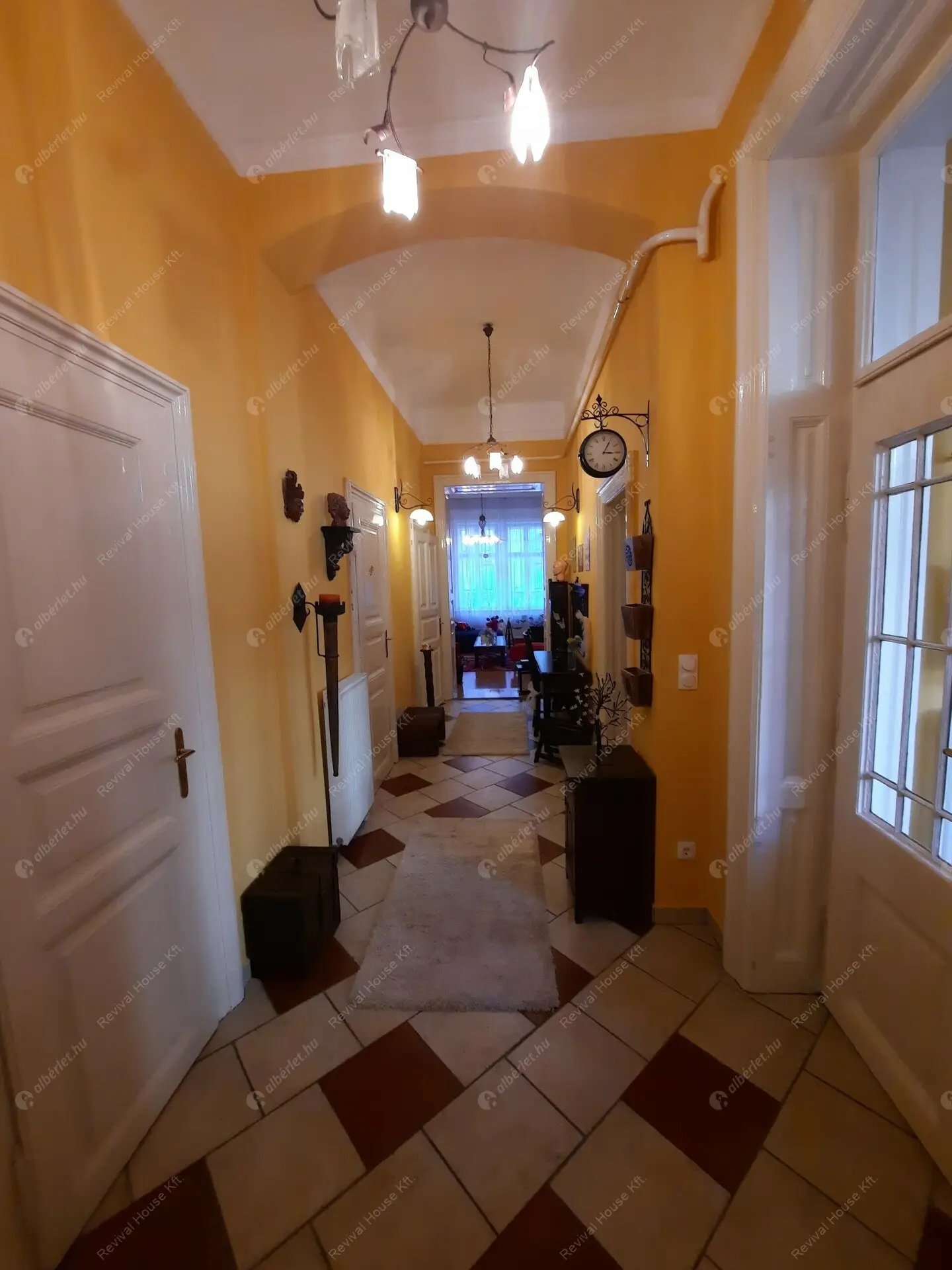 Kiadó albérlet 480000 Ft/hó áron: Budapest, VI. kerület  Teréz körút. Mérete: 110 nm, 3 szobás | Alberlet.hu - 5804741