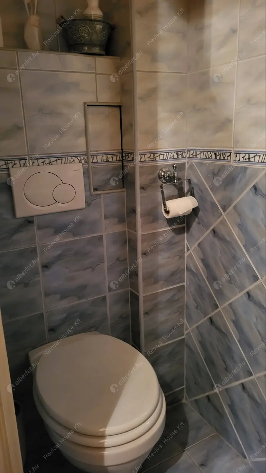 Kiadó albérlet 480000 Ft/hó áron: Budapest, VI. kerület  Teréz körút. Mérete: 110 nm, 3 szobás | Alberlet.hu - 5823854