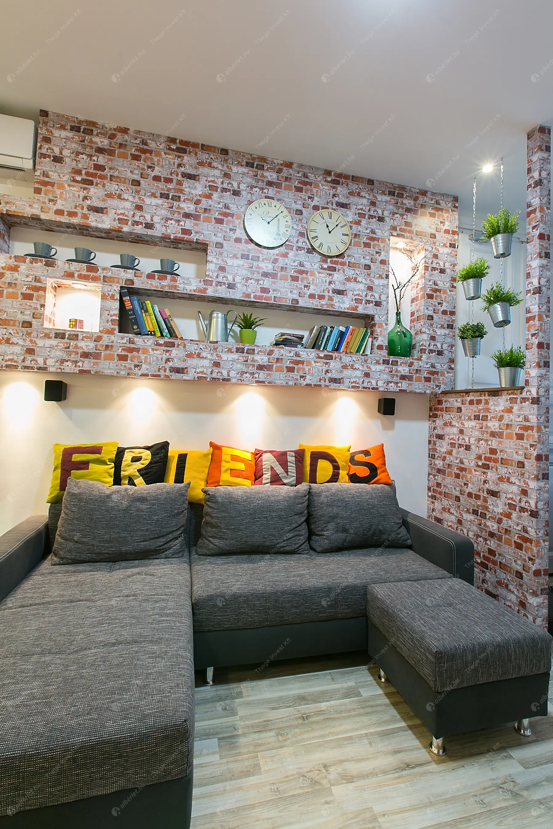 Kiadó albérlet 650000 Ft/hó áron: Budapest, VI. kerület  Teréz körút. Mérete: 190 nm, 6 szobás | Alberlet.hu - 6601021