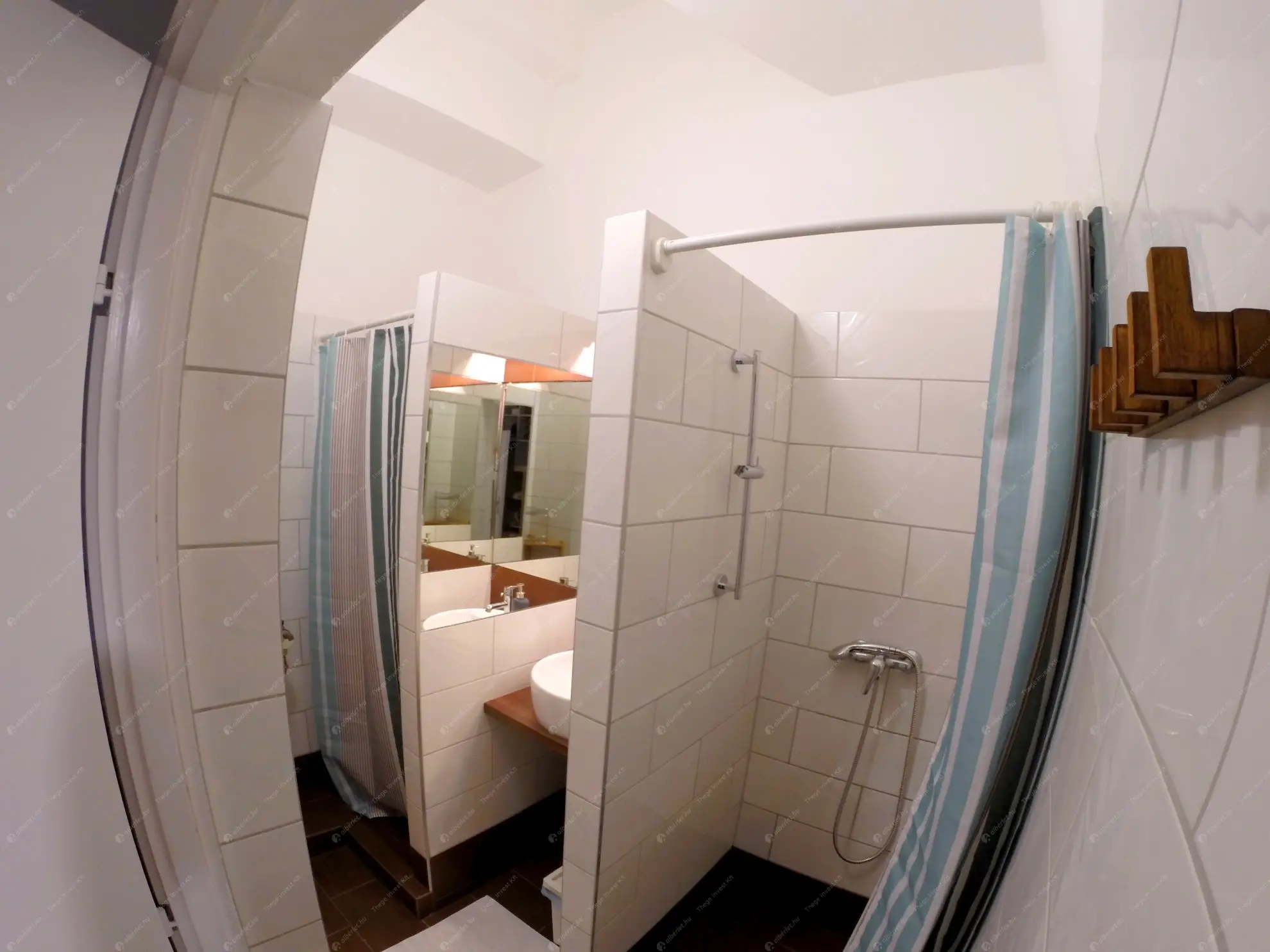 Kiadó albérlet 650000 Ft/hó áron: Budapest, VI. kerület  Teréz körút. Mérete: 190 nm, 6 szobás | Alberlet.hu - 6601029