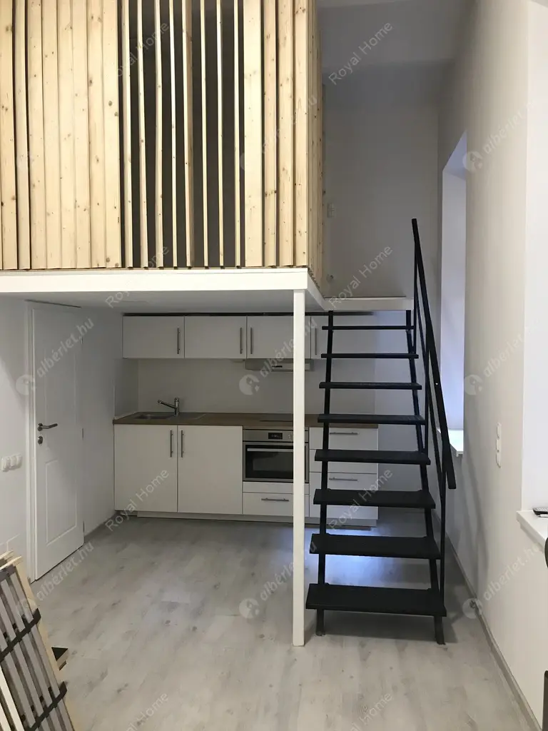 Kiadó albérlet 199000 Ft/hó áron: Budapest, VI. kerület  Teréz körút. Mérete: 30 nm, 1 szobás | Alberlet.hu - 5405406