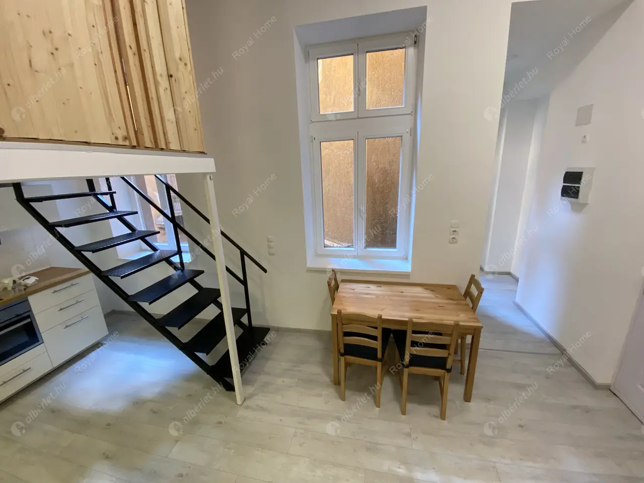 Kiadó albérlet 199000 Ft/hó áron: Budapest, VI. kerület  Teréz körút. Mérete: 30 nm, 1 szobás | Alberlet.hu - 5437442