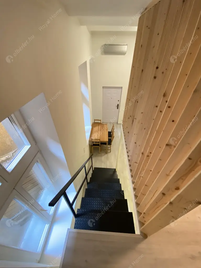 Kiadó albérlet 199000 Ft/hó áron: Budapest, VI. kerület  Teréz körút. Mérete: 30 nm, 1 szobás | Alberlet.hu - 5437444