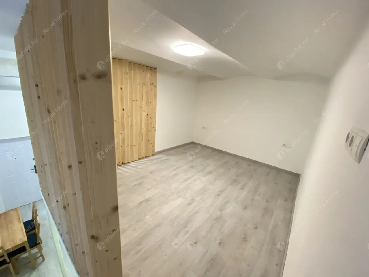 Kiadó albérlet 199000 Ft/hó áron: Budapest, VI. kerület  Teréz körút. Mérete: 30 nm, 1 szobás | Alberlet.hu - 5437445