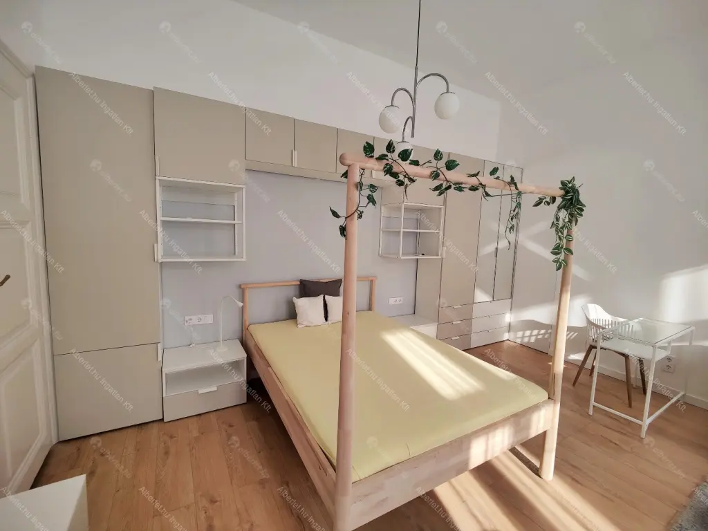 Kiadó albérlet 235000 Ft/hó áron: Budapest, VI. kerület  Teréz körút. Mérete: 36 nm, 1 szobás | Alberlet.hu - 6649926