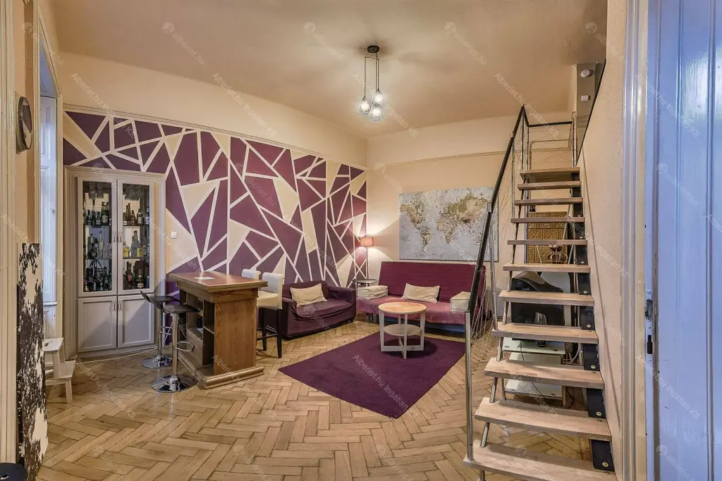 Kiadó albérlet 275000 Ft/hó áron: Budapest, VI. kerület  Teréz körút. Mérete: 44 nm, 1 szobás | Alberlet.hu - 6645242