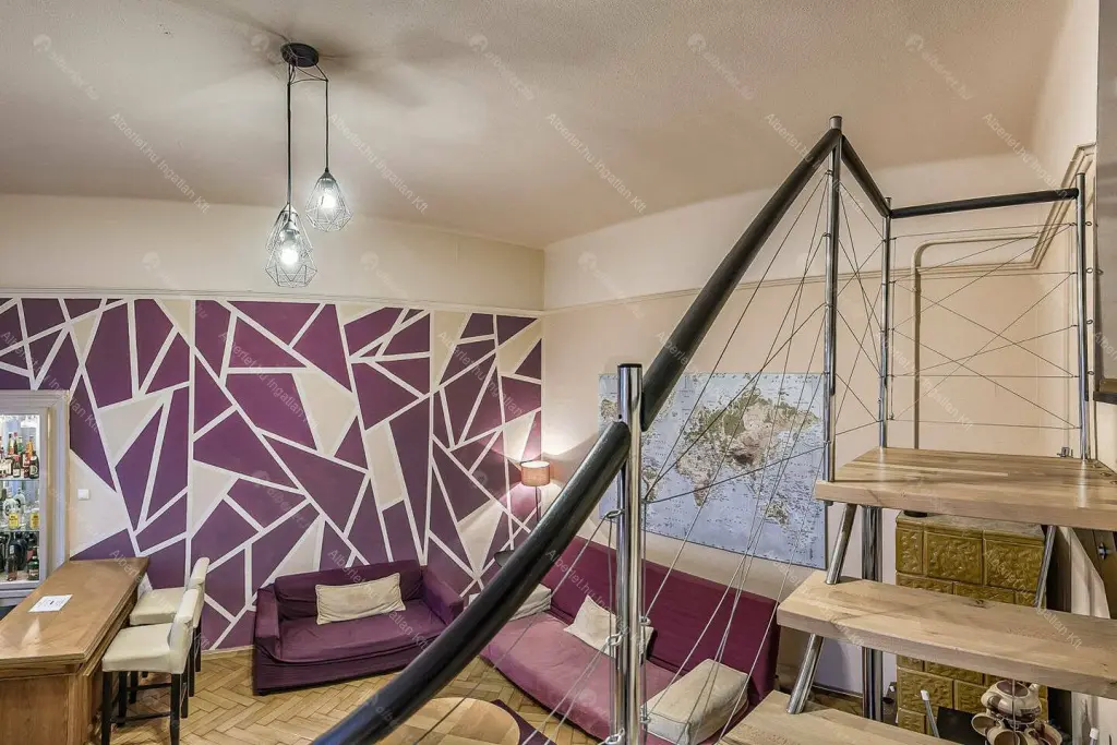 Kiadó albérlet 275000 Ft/hó áron: Budapest, VI. kerület  Teréz körút. Mérete: 44 nm, 1 szobás | Alberlet.hu - 6645245