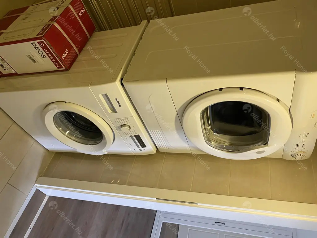 Kiadó albérlet 229000 Ft/hó áron: Budapest, VI. kerület  Teréz körút. Mérete: 45 nm, 1 szobás | Alberlet.hu - 5404550