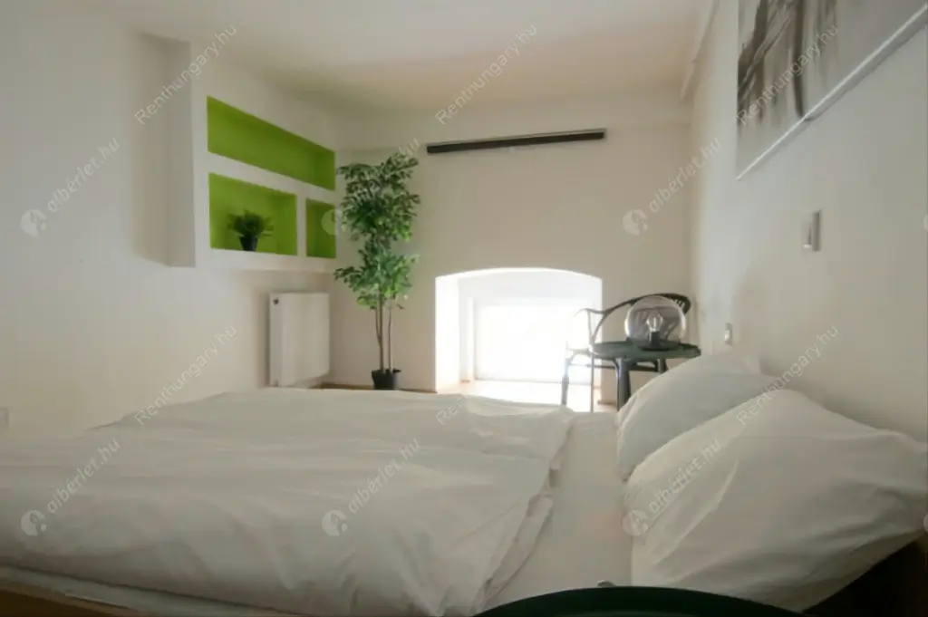 Kiadó albérlet 285000 Ft/hó áron: Budapest, VI. kerület  Teréz körút. Mérete: 59 nm, 1 szobás | Alberlet.hu - 6584797
