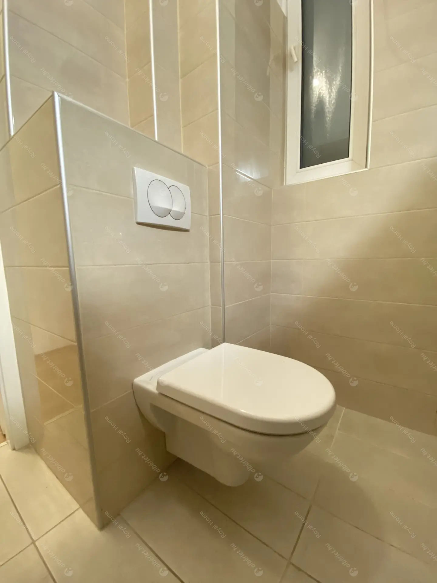 Kiadó albérlet 269000 Ft/hó áron: Budapest, VI. kerület  Teréz körút. Mérete: 60 nm, 2 szobás | Alberlet.hu - 5825168