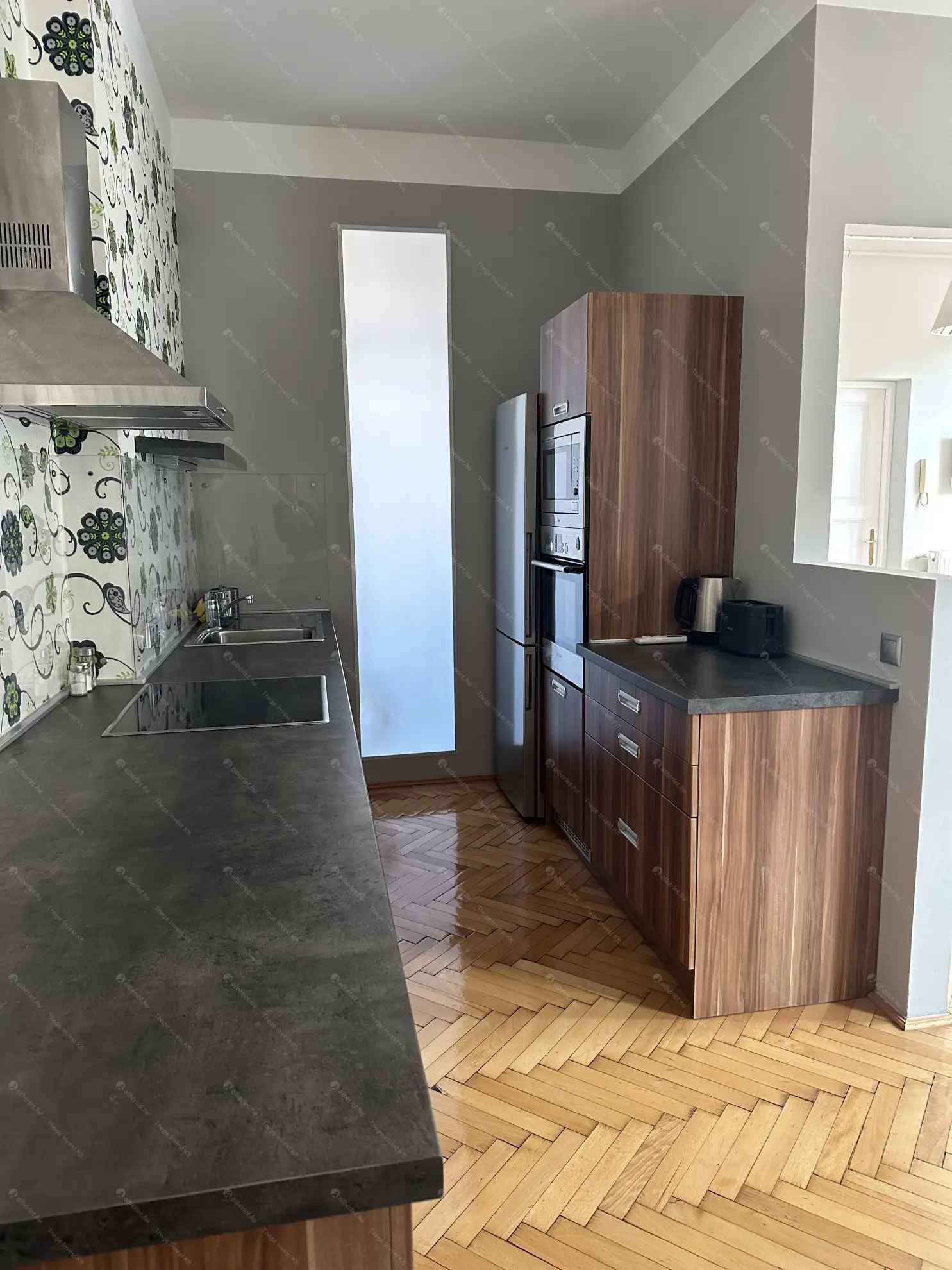 Kiadó albérlet 360000 Ft/hó áron: Budapest, VI. kerület  Teréz körút. Mérete: 61 nm, 2 szobás | Alberlet.hu - 6564219