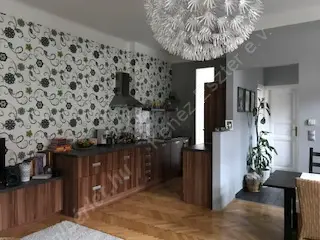 Kiadó albérlet 360000 Ft/hó áron: Budapest, VI. kerület  Teréz körút. Mérete: 61 nm, 2 szobás | Alberlet.hu - 6565836