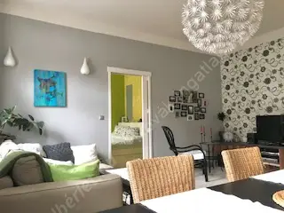 Kiadó albérlet 360000 Ft/hó áron: Budapest, VI. kerület  Teréz körút. Mérete: 61 nm, 2 szobás | Alberlet.hu - 6583897