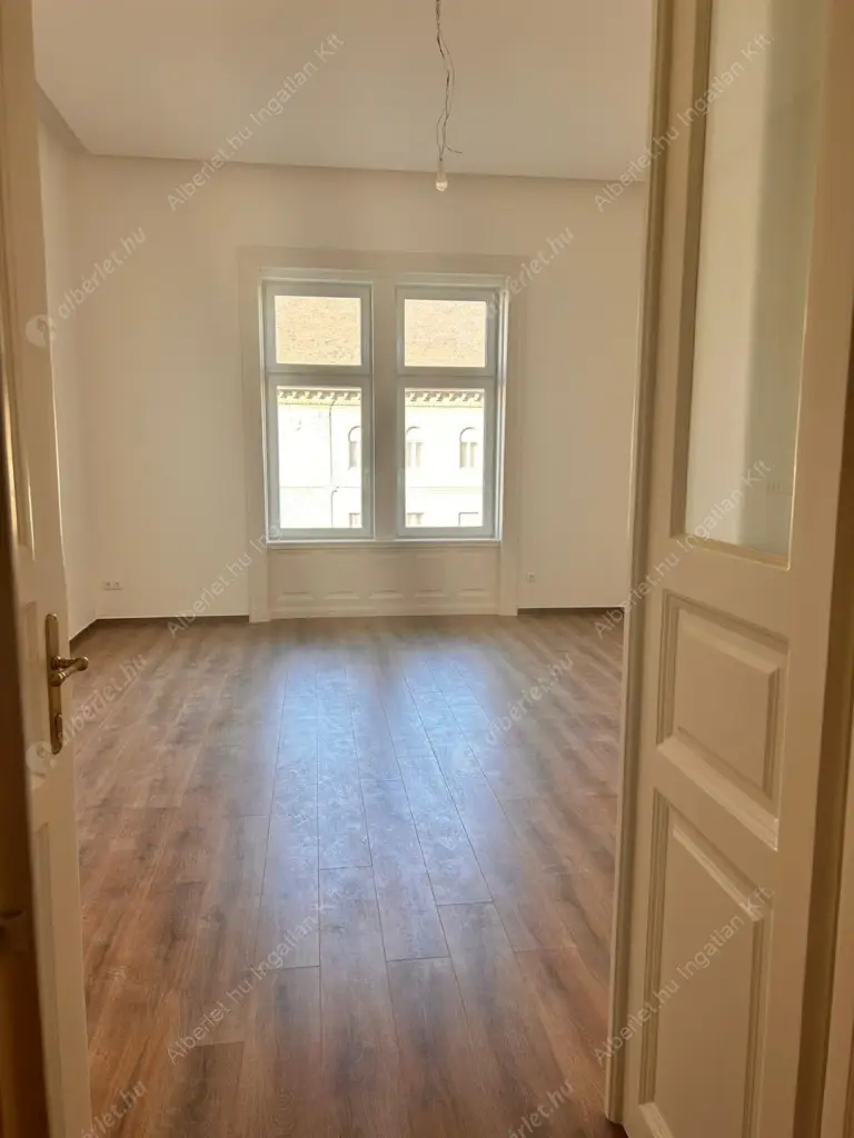 Kiadó albérlet 420000 Ft/hó áron: Budapest, VI. kerület  Teréz körút. Mérete: 65 nm, 2 szobás | Alberlet.hu - 6518169