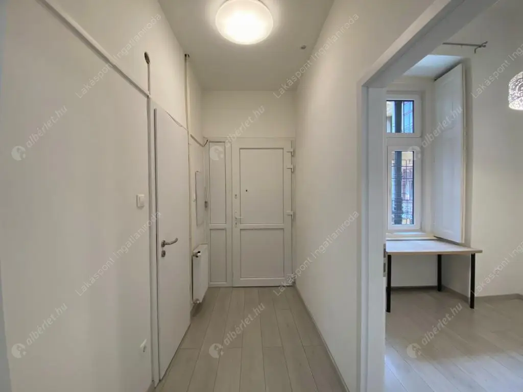 Kiadó albérlet 340000 Ft/hó áron: Budapest, VI. kerület  Teréz körút. Mérete: 70 nm, 2 szobás | Alberlet.hu - 6504468