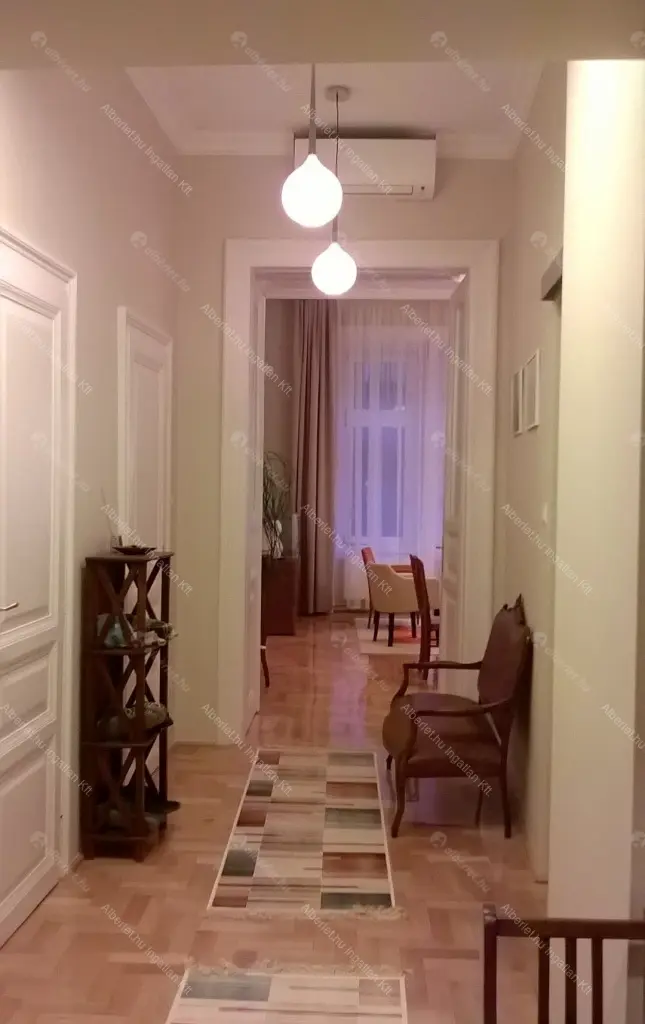 Kiadó albérlet 390000 Ft/hó áron: Budapest, VI. kerület  Teréz körút. Mérete: 72 nm, 3 szobás | Alberlet.hu - 6706626