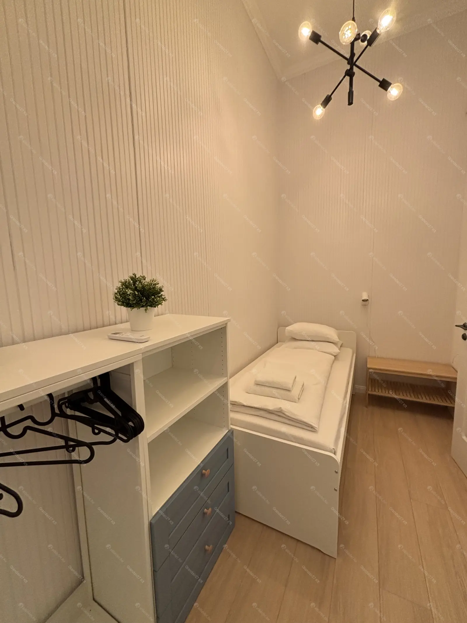 Kiadó albérlet 500000 Ft/hó áron: Budapest, VI. kerület  Teréz körút. Mérete: 80 nm, 4 szobás | Alberlet.hu - 6657868