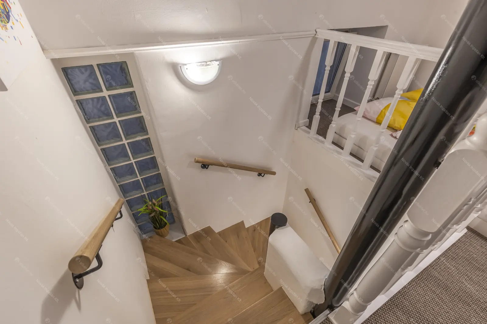 Kiadó albérlet 350000 Ft/hó áron: Budapest, VI. kerület  Teréz körút. Mérete: 80 nm, 1 szobás | Alberlet.hu - 6678006