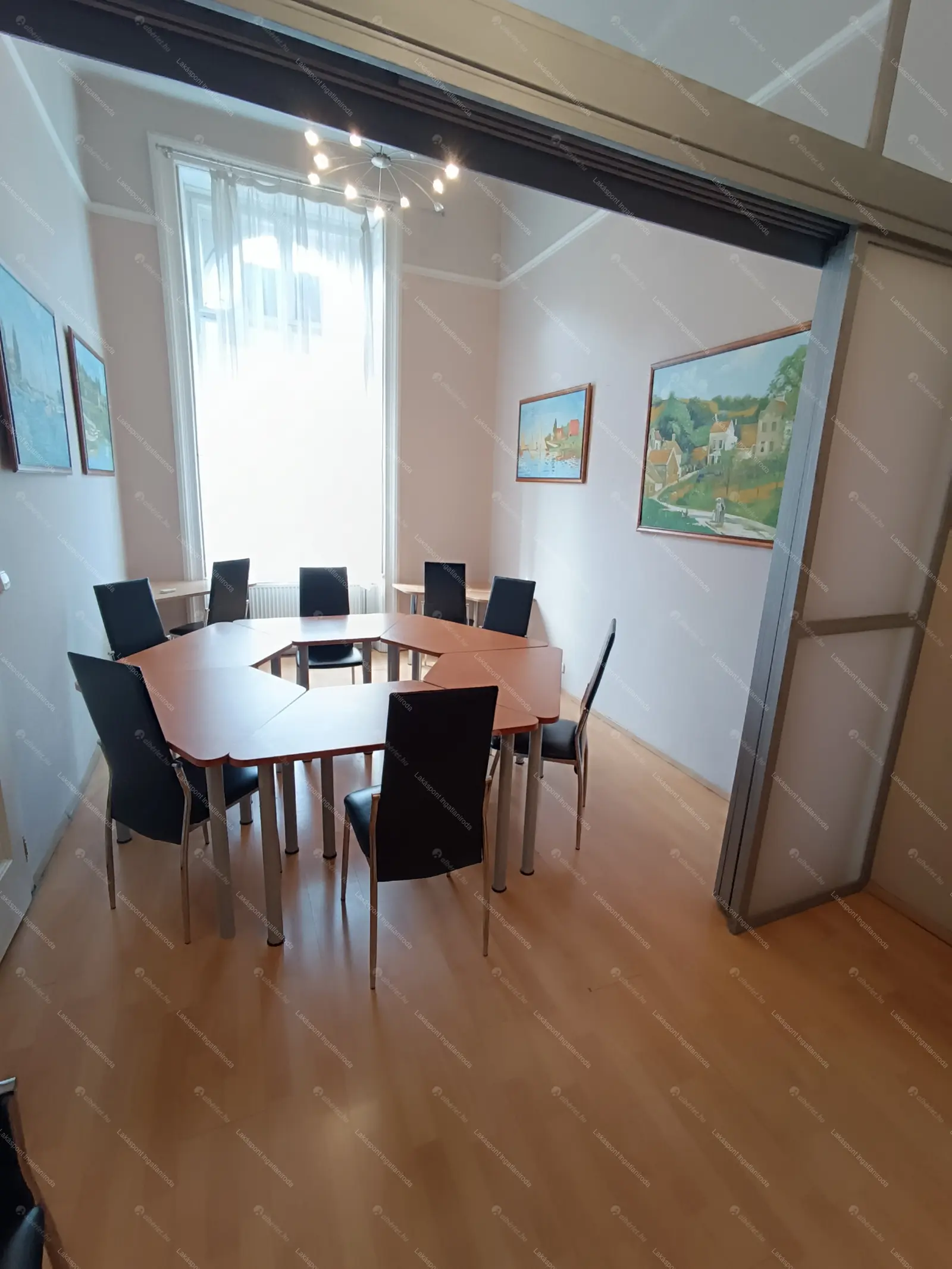 Kiadó albérlet 450000 Ft/hó áron: Budapest, VI. kerület  Teréz körút. Mérete: 81 nm, 2 szobás | Alberlet.hu - 6674765