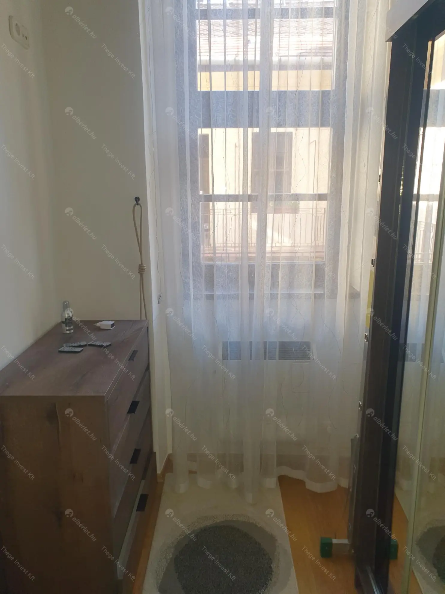 Kiadó albérlet 280000 Ft/hó áron: Budapest, VI. kerület  Vasvári Pál utca. Mérete: 61 nm, 2 szobás | Alberlet.hu - 6571471