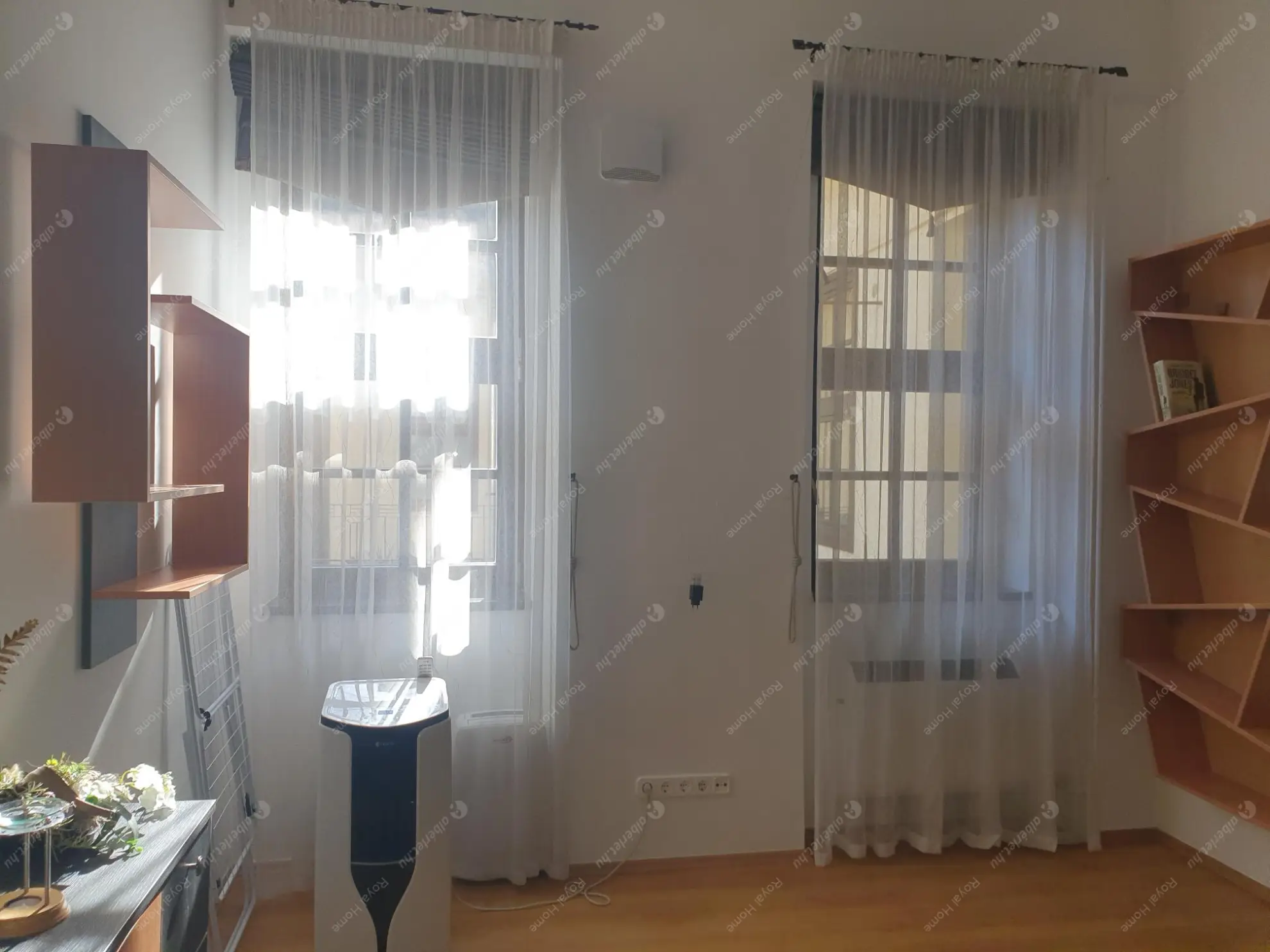 Kiadó albérlet 280000 Ft/hó áron: Budapest, VI. kerület  Vasvári Pál utca. Mérete: 61 nm, 2 szobás | Alberlet.hu - 6573258