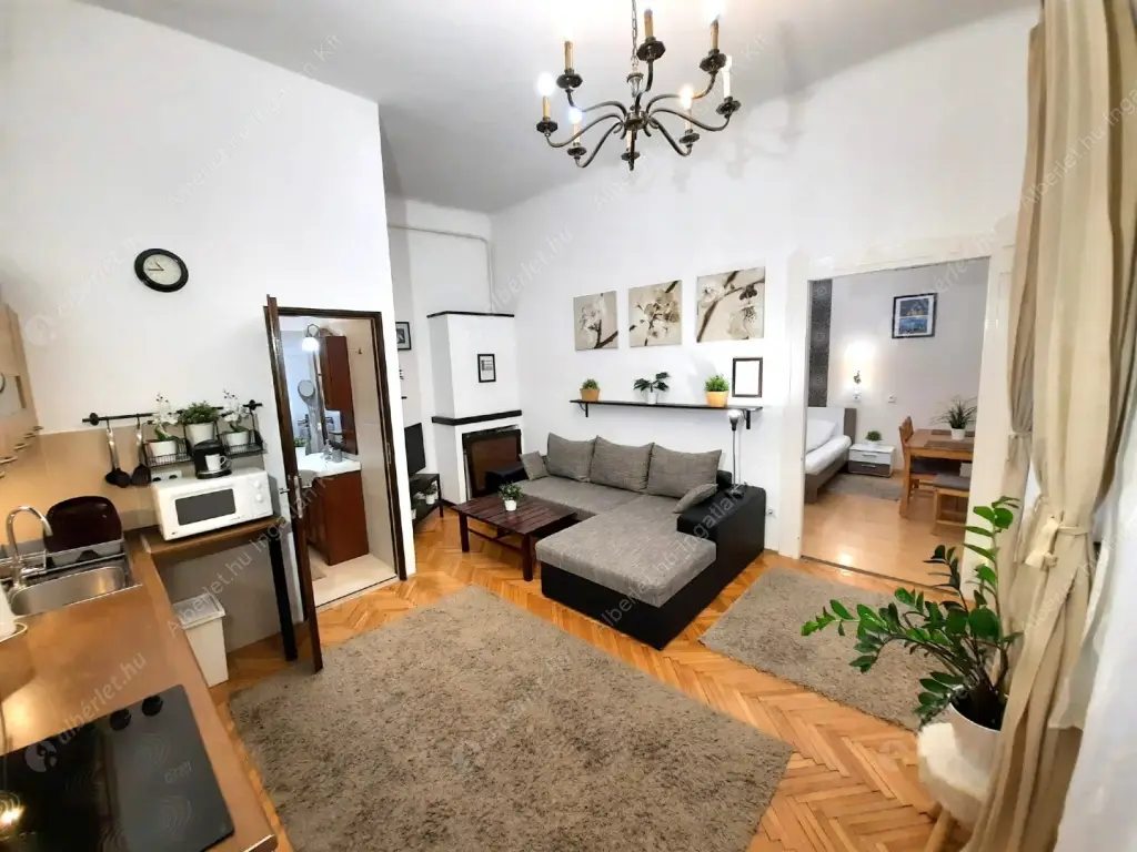 Kiadó albérlet 390000 Ft/hó áron: Budapest, VI. kerület  Vasvári Pál utca. Mérete: 69 nm, 3 szobás | Alberlet.hu - 6622319