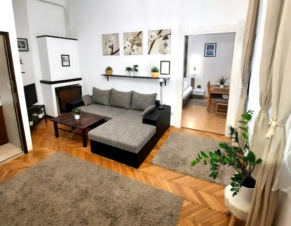 Kiadó albérlet 390000 Ft/hó áron: Budapest, VI. kerület  Vasvári Pál utca. Mérete: 69 nm, 3 szobás | Alberlet.hu - 6622326