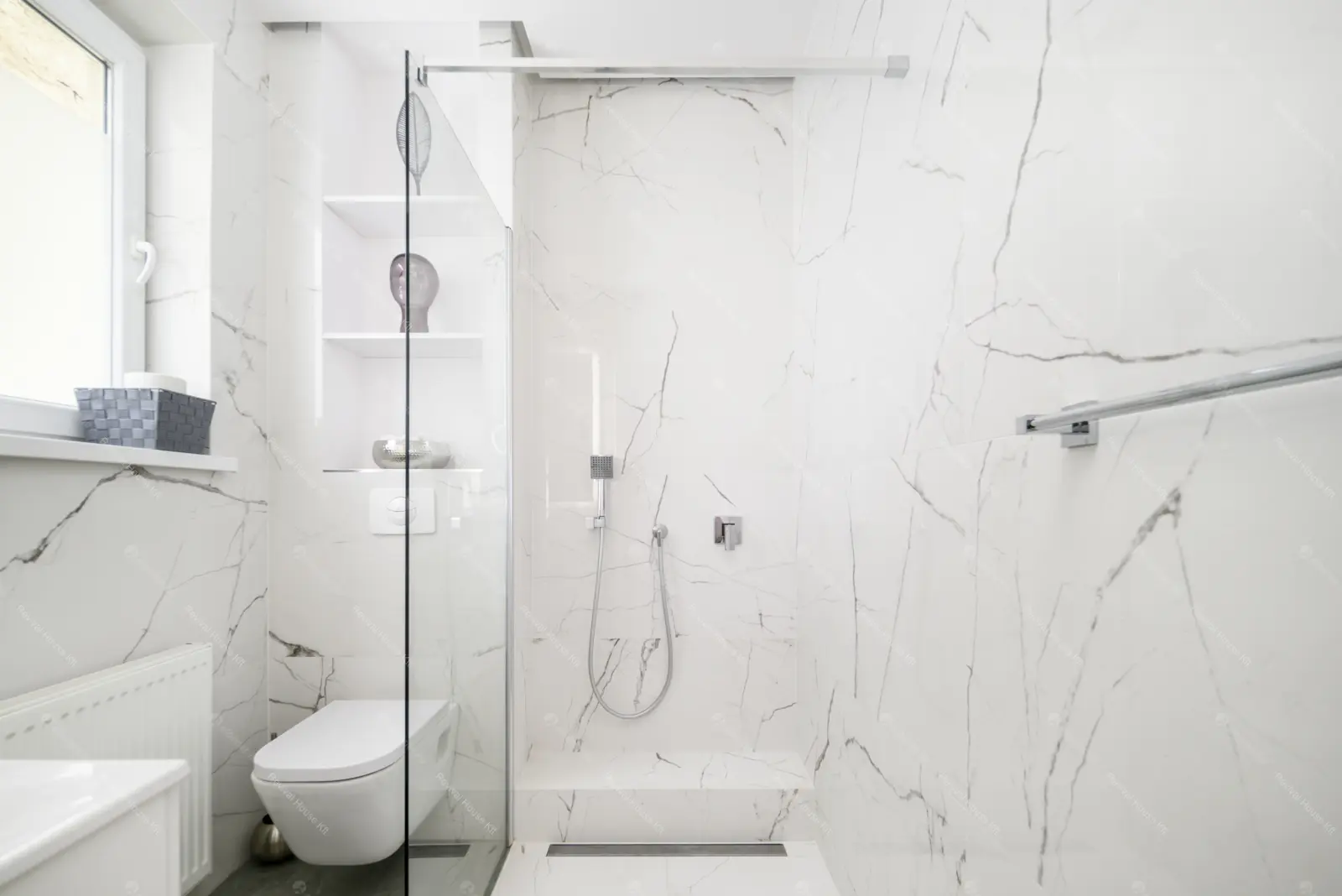 Kiadó albérlet 740000 Ft/hó áron: Budapest, VI. kerület  Vörösmarty utca. Mérete: 100 nm, 3 szobás | Alberlet.hu - 6640443