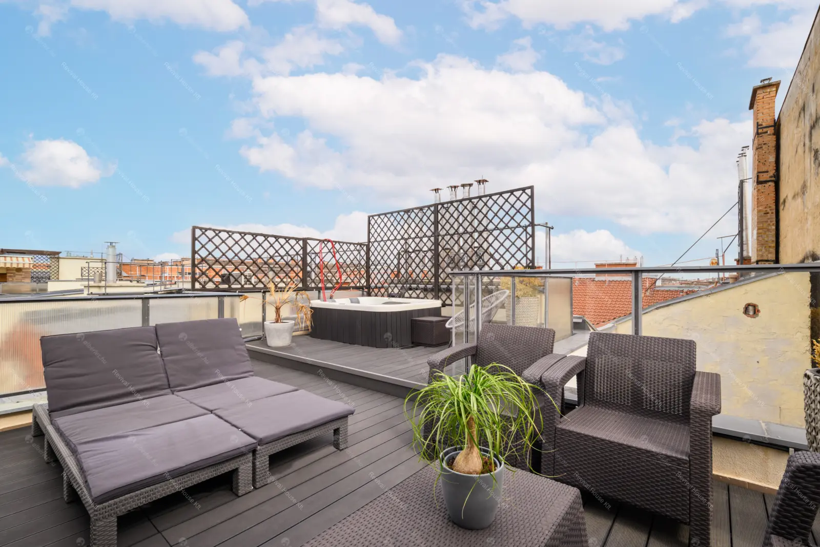 Kiadó albérlet 740000 Ft/hó áron: Budapest, VI. kerület  Vörösmarty utca. Mérete: 100 nm, 3 szobás | Alberlet.hu - 6640448