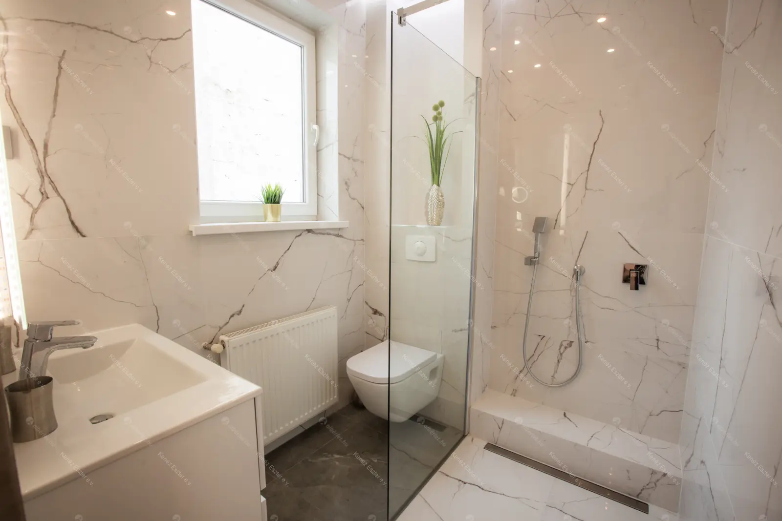 Kiadó albérlet 740000 Ft/hó áron: Budapest, VI. kerület  Vörösmarty utca. Mérete: 100 nm, 3 szobás | Alberlet.hu - 6636151