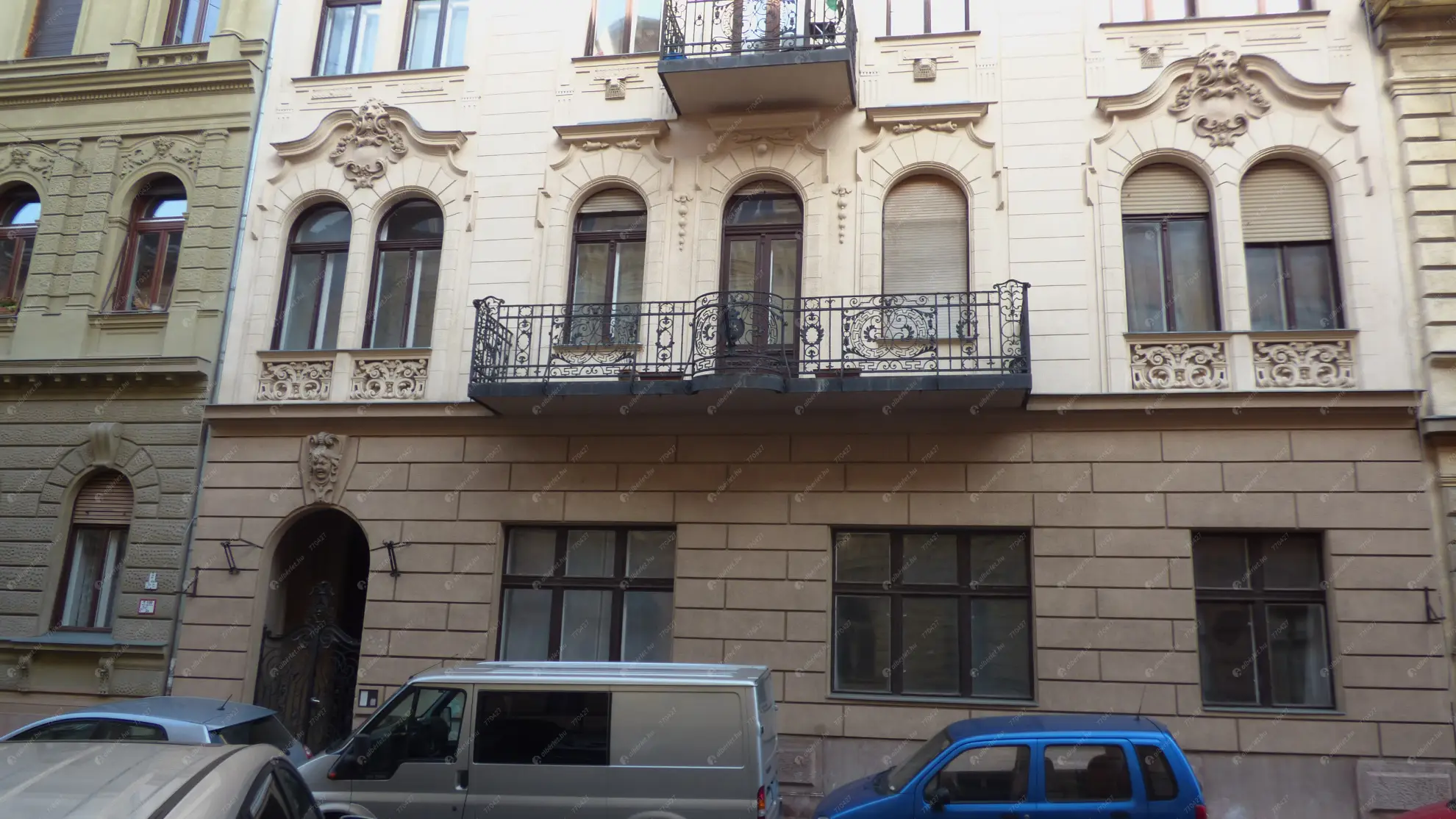 Kiadó albérlet 200000 Ft/hó áron: Budapest, VI. kerület  Vörösmarty utca. Mérete: 28 nm, 1 szobás | Alberlet.hu - 6572059