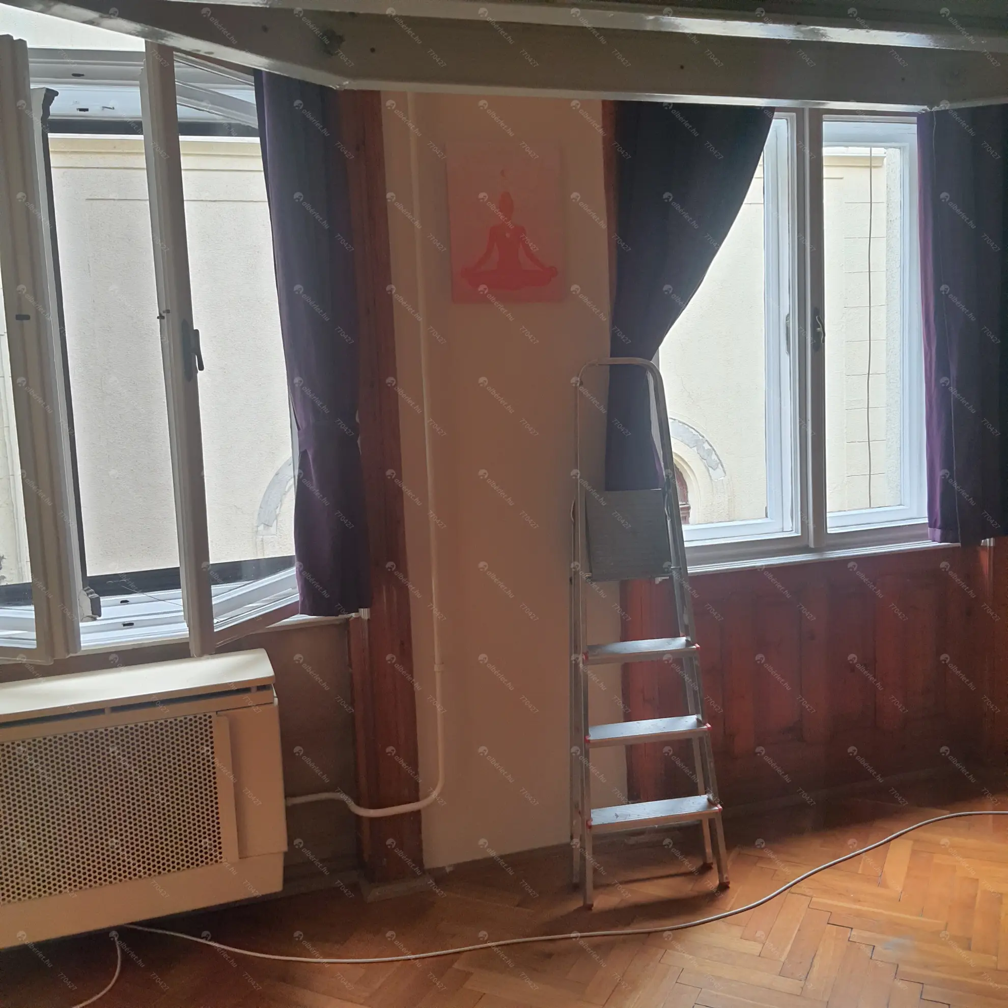 Kiadó albérlet 200000 Ft/hó áron: Budapest, VI. kerület  Vörösmarty utca. Mérete: 28 nm, 1 szobás | Alberlet.hu - 6572123