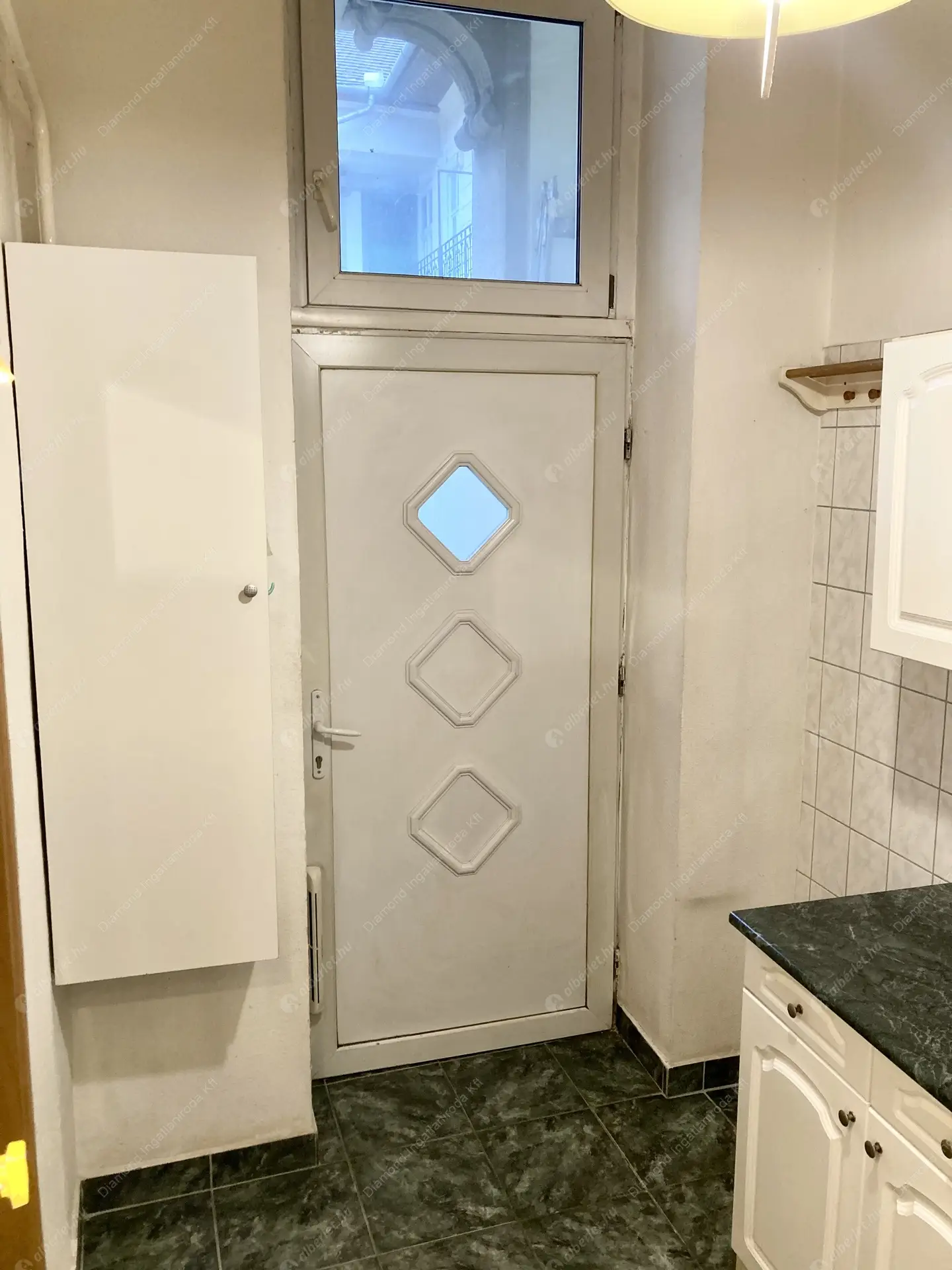 Kiadó albérlet 190000 Ft/hó áron: Budapest, VI. kerület  Vörösmarty utca. Mérete: 30 nm, 1 szobás | Alberlet.hu - 6510005