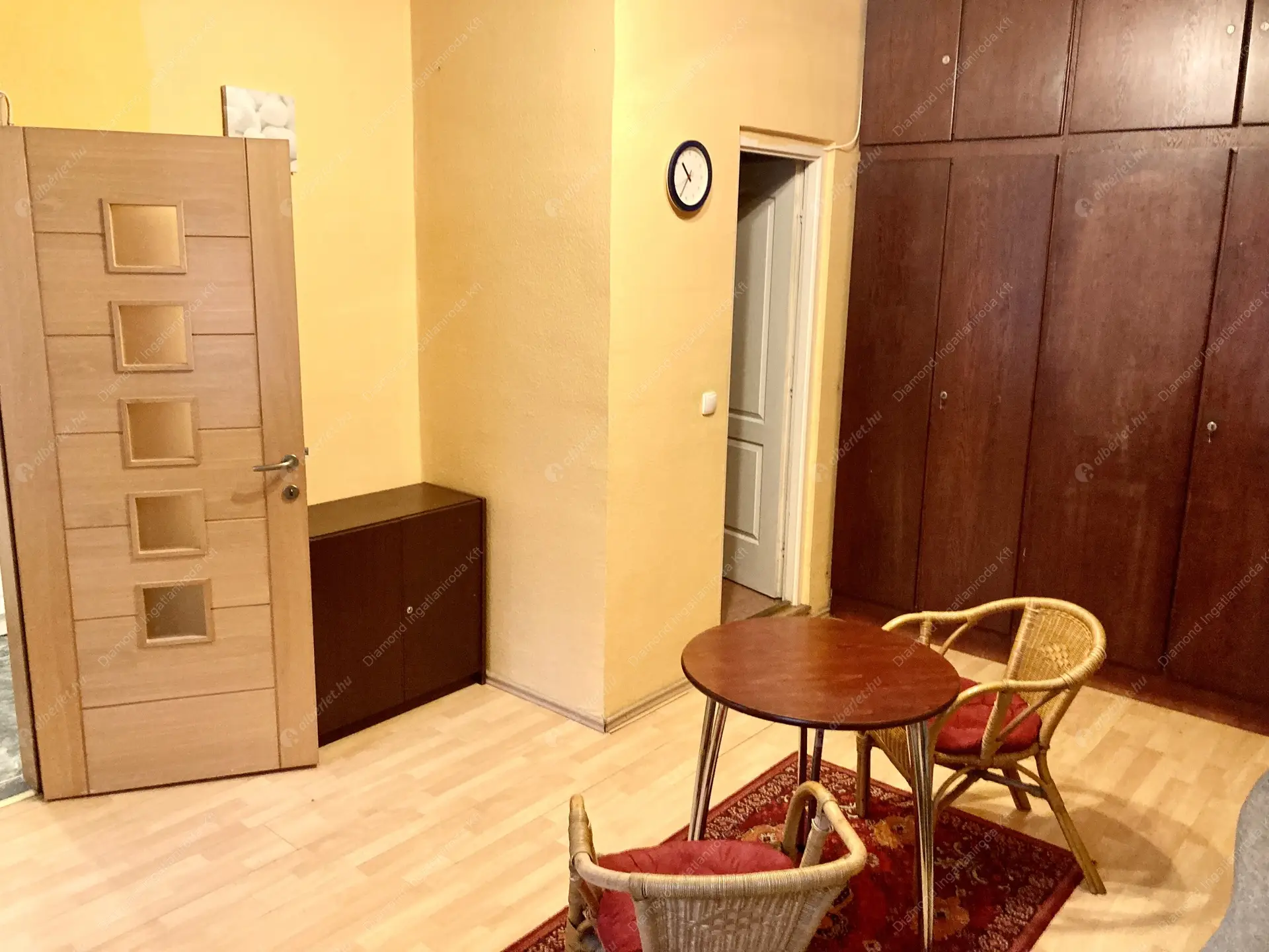 Kiadó albérlet 190000 Ft/hó áron: Budapest, VI. kerület  Vörösmarty utca. Mérete: 30 nm, 1 szobás | Alberlet.hu - 6510007