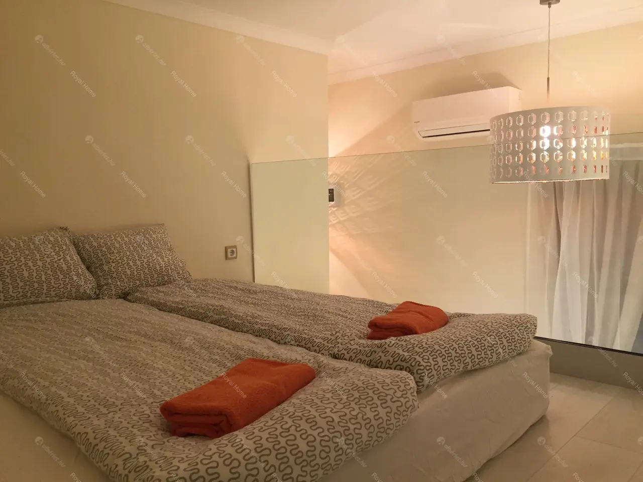 Kiadó albérlet 190000 Ft/hó áron: Budapest, VI. kerület  Vörösmarty utca. Mérete: 35 nm, 1 szobás | Alberlet.hu - 5163313